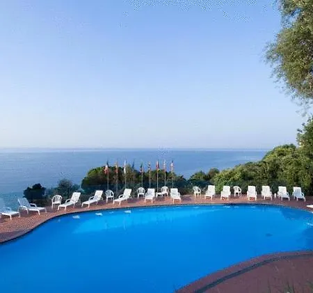 El Chico Hotel 4*